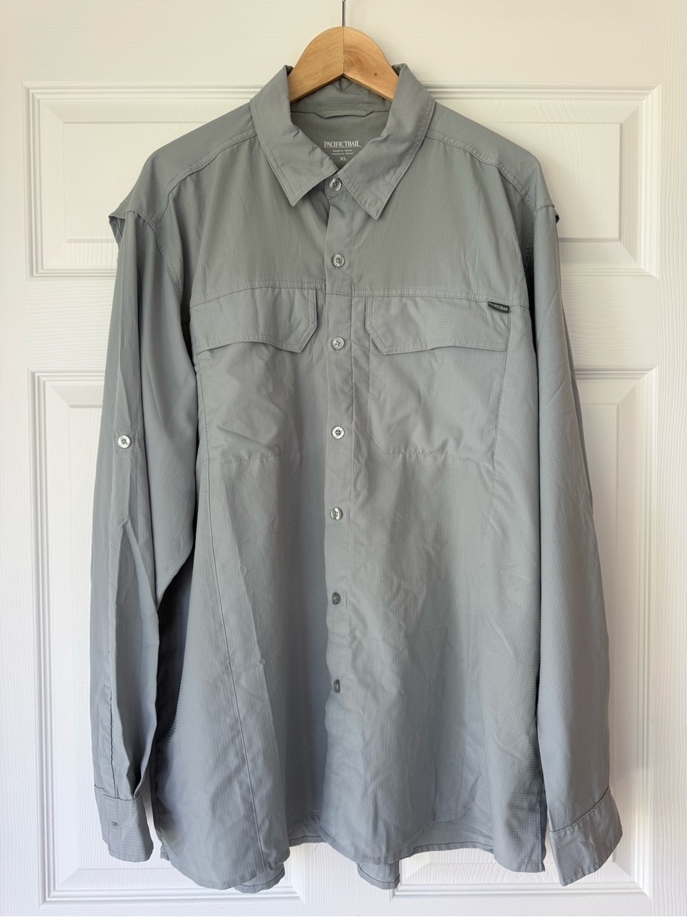 Pacific Trail Light Gray Long-Sleeve Button-Down Shirt
